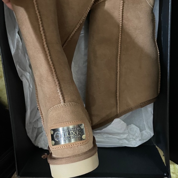 AUSTRALIA LUXE COLLECTIVE 5 6 CHESTNUT SUEDE "COSY TALL" SHEEPSKIN BOOTS - Picture 6 of 9